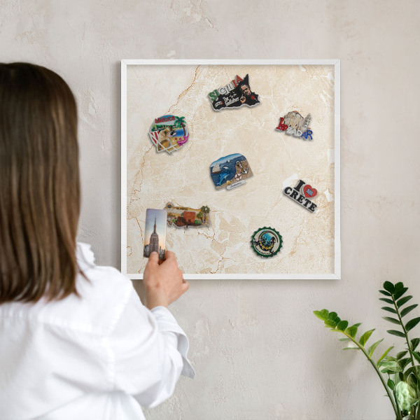 Magnetisch bord voor de muur met witte lijst Delicaat marmer
