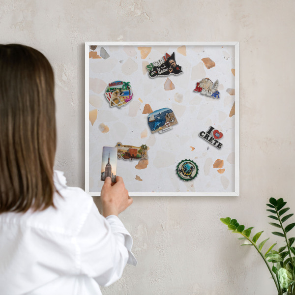 Magnetisch bord van metaal in een witte lijst Warm mozaïek