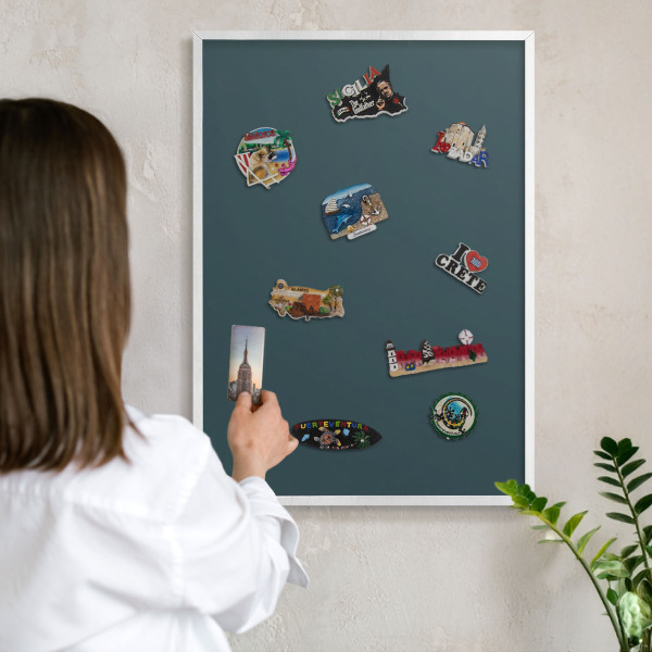 Magnetisch bord van metaal in een witte lijst Turkoois