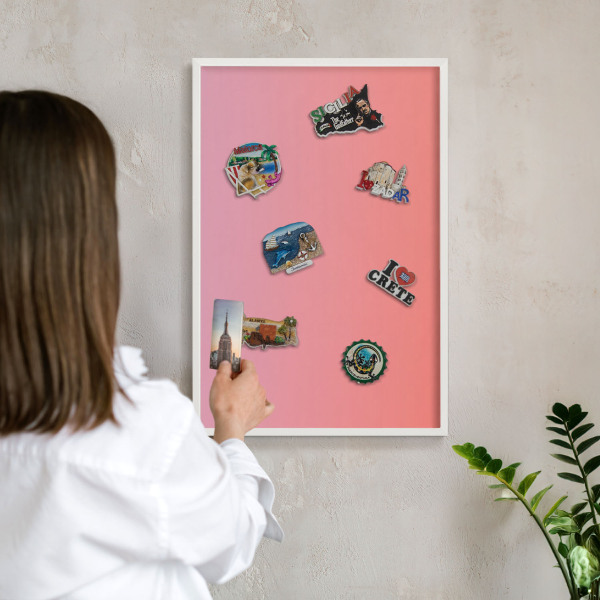 Magnetisch bord van metaal in een witte lijst Roze oranje