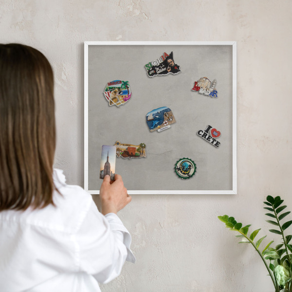 Magnetisch bord voor de muur met witte lijst Grijze achtergrond
