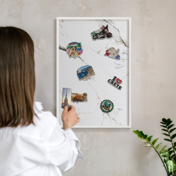Magnetisch bord voor de muur met witte lijst Moderne elegantie