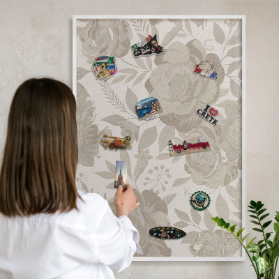 Magnetisch bord van metaal in een witte lijst Vintage bloemen