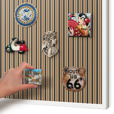 Magnetisch bord van metaal in een witte lijst Geometrisch patroon