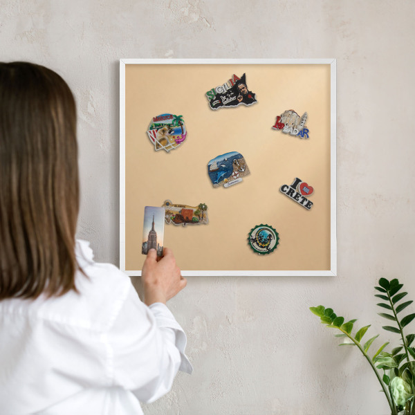Magnetisch bord van metaal in een witte lijst Romige Harmonie