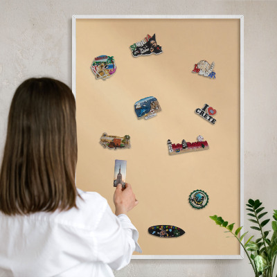 Magnetisch bord van metaal in een witte lijst Romige Harmonie