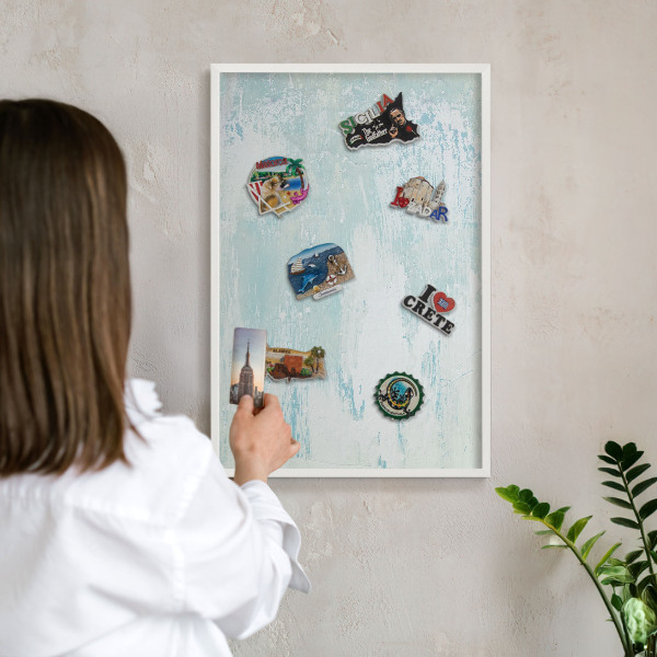 Magnetisch bord voor de muur met witte lijst Pastelkleurige schaafwonden