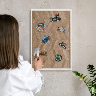 Magnetisch bord voor de muur met witte lijst Houten visgraatmotief