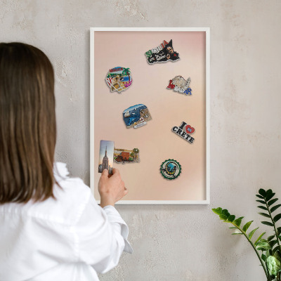 Magnetisch bord voor de muur met witte lijst Zachtbeige
