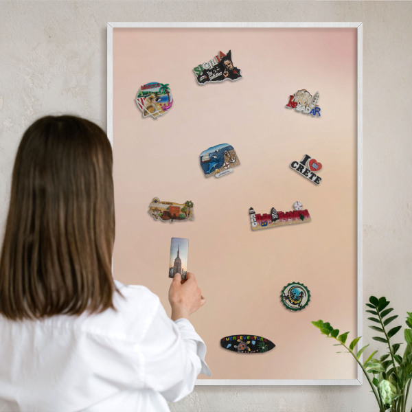 Magnetisch bord voor de muur met witte lijst Zachtbeige