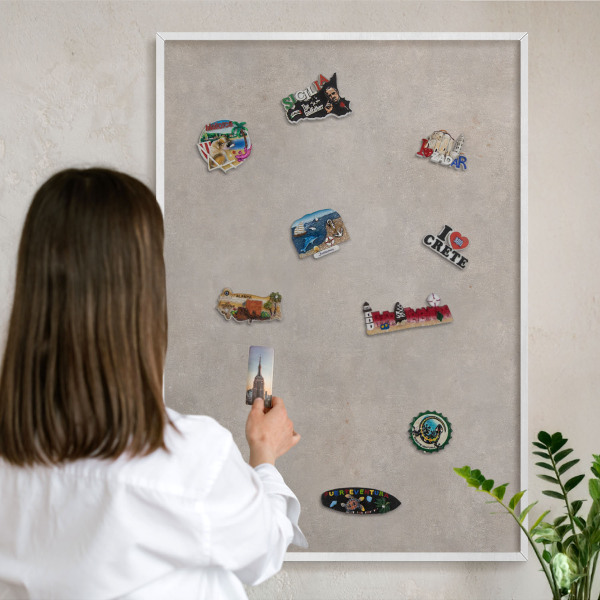 Magnetisch bord van metaal in een witte lijst Neutrale elegantie