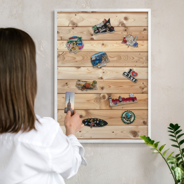 Magnetisch bord voor de muur met witte lijst Houten planken