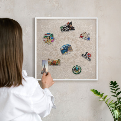 Magnetisch bord van metaal in een witte lijst Mandala-patroon