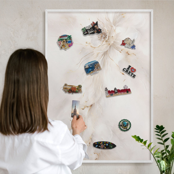 Magnetisch bord van metaal in een witte lijst Bloemige elegantie