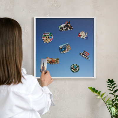 Magnetisch bord van metaal in een witte lijst Blauwe kleurovergangen