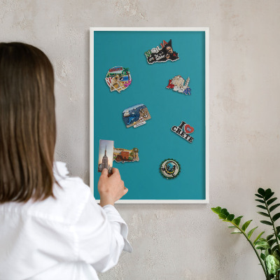 Magnetisch bord voor de muur met witte lijst Koel turkoois
