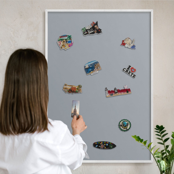 Magnetisch bord voor de muur met witte lijst Delicaat grijs