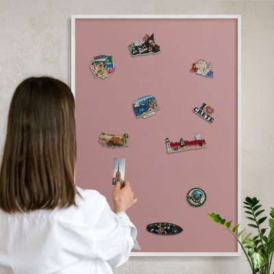 Magnetisch bord voor de muur met witte lijst Pastelroze
