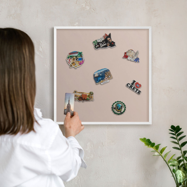 Magnetisch bord voor de muur met witte lijst Beige roze