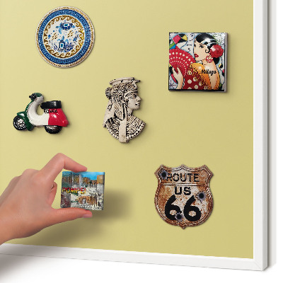 Magnetisch bord van metaal in een witte lijst Vintage geel