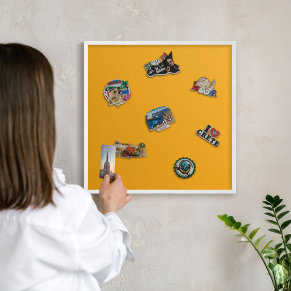 Magnetisch bord voor de muur met witte lijst Levendig oranje