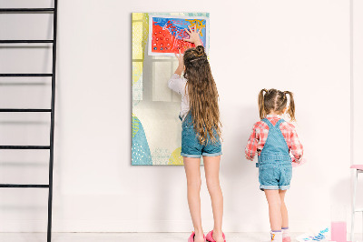 Decoratief glazen wandbord beschrijfbaar en magnetisch Een creatieve ruimte voor herinneringen en foto's