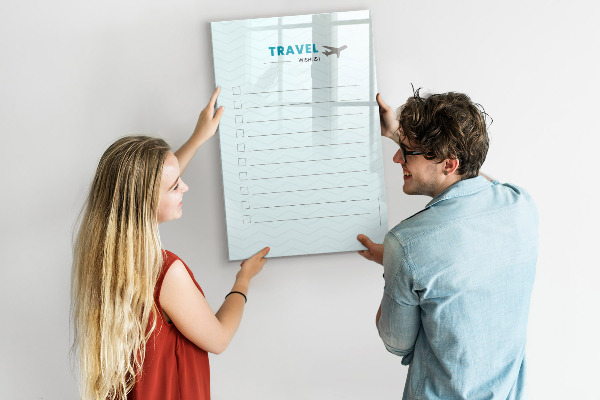 Decoratief glazen wandbord beschrijfbaar en magnetisch Reiswenslijst met inspiratie