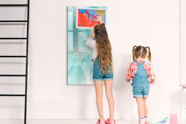 Decoratief glazen wandbord beschrijfbaar en magnetisch Een kleurrijk bord voor het presenteren van foto's