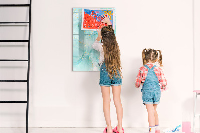 Decoratief glazen wandbord beschrijfbaar en magnetisch Een kleurrijk bord voor het presenteren van foto's
