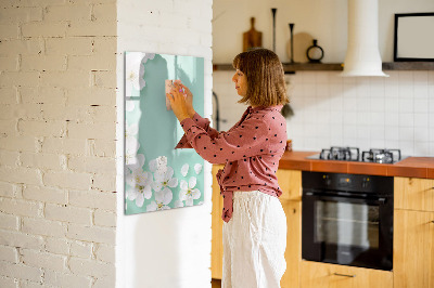 Decoratief glazen wandbord beschrijfbaar en magnetisch Creatief moodboard met een bloemenmotief