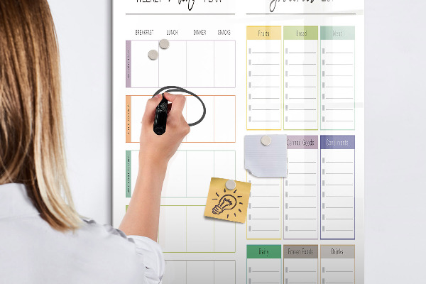 Decoratief glazen wandbord beschrijfbaar en magnetisch Wekelijks maaltijd- en boodschappenplan