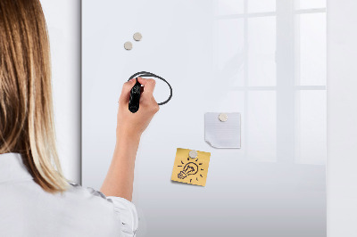 Decoratief glazen wandbord beschrijfbaar en magnetisch Herinneringen vastleggen in een moderne stijl.