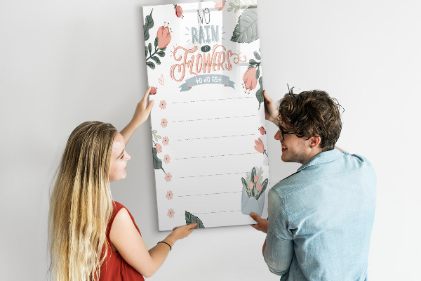 Decoratief glazen wandbord beschrijfbaar en magnetisch Bloemen en herinneringen op één plek.