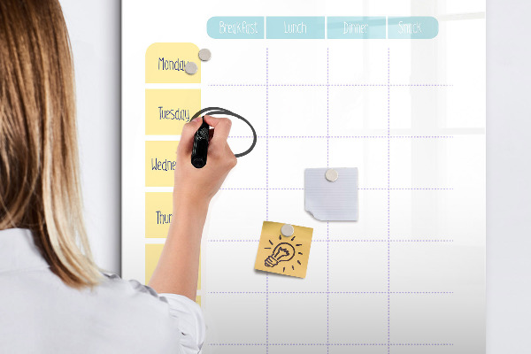 Decoratief glazen wandbord beschrijfbaar en magnetisch Maaltijdplanner voor de hele week