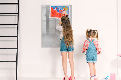 Decoratief glazen wandbord beschrijfbaar en magnetisch Een ruimte voor het delen van herinneringen en notities.
