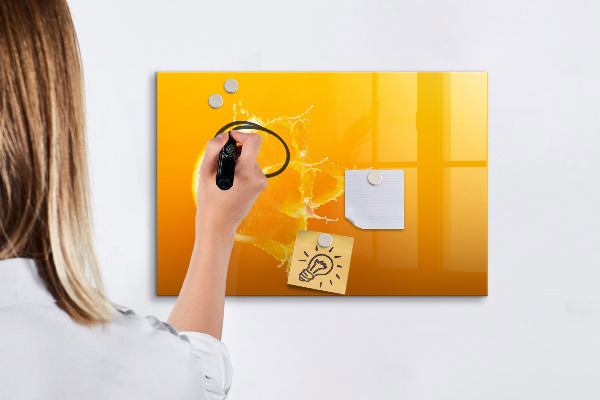 Decoratief glazen wandbord beschrijfbaar en magnetisch Een kleurrijk prikbord voor notities en foto's