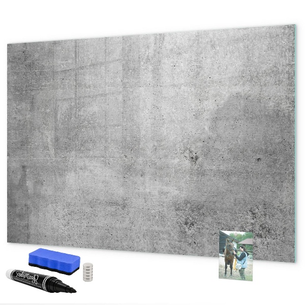 Decoratief glazen wandbord beschrijfbaar en magnetisch Een modern prikbord voor het ophangen van foto's.