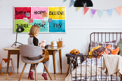 Memobord van glas met print inclusief neodymium magneten Inspirerende slogans voor actie en dromen.
