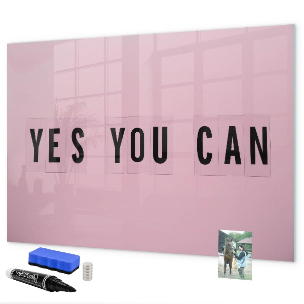 Decoratief glazen wandbord beschrijfbaar en magnetisch Een inspirerende ruimte voor zelfexpressie.