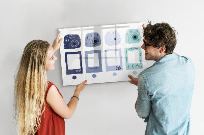 Decoratief glazen wandbord beschrijfbaar en magnetisch Een creatieve plek voor herinneringen en foto's