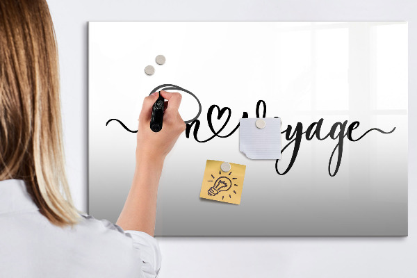 Decoratief glazen wandbord beschrijfbaar en magnetisch Een creatieve ruimte voor herinneringen en foto's