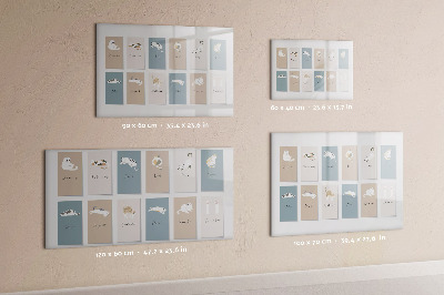 Decoratief glazen wandbord beschrijfbaar en magnetisch Een creatieve kalender voor elk seizoen.