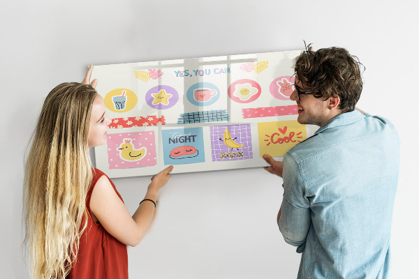 Decoratief glazen wandbord beschrijfbaar en magnetisch Een motiverend prikbord vol inspiratie.