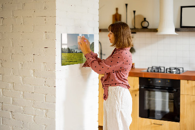 Decoratief glazen wandbord beschrijfbaar en magnetisch Een creatieve ruimte om je herinneringen tentoon te stellen.