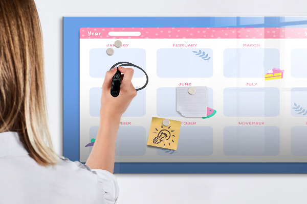 Decoratief glazen wandbord beschrijfbaar en magnetisch Jaarplanner met ruimte voor foto's
