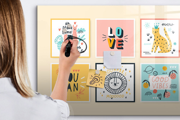 Decoratief glazen wandbord beschrijfbaar en magnetisch Creatieve collages vol positieve emoties