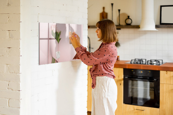 Decoratief glazen wandbord beschrijfbaar en magnetisch Een creatieve ruimte voor herinneringen en notities