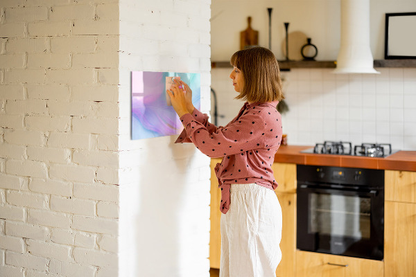 Decoratief glazen wandbord beschrijfbaar en magnetisch Een kleurrijk prikbord voor foto's en notities