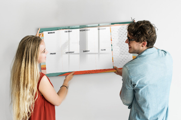 Decoratief glazen wandbord beschrijfbaar en magnetisch Weekplanner met ruimte voor foto's