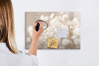 Decoratief glazen wandbord beschrijfbaar en magnetisch Een creatieve plek voor herinneringen en foto's